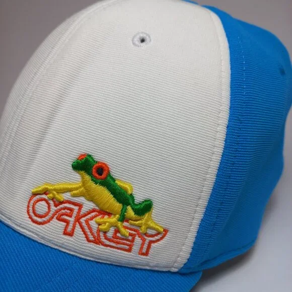 Oakley Frogskins hat men flex fit L XL L/XL Embroidered Cap Frog Blue White Rare - Picture 3 of 10